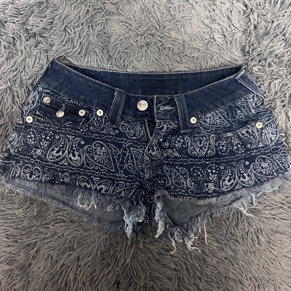 True religion shorts